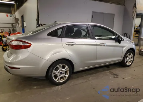 2015 Ford Fiesta Se из США, поврежденный, VIN 3FADP4BJ8FM219956
